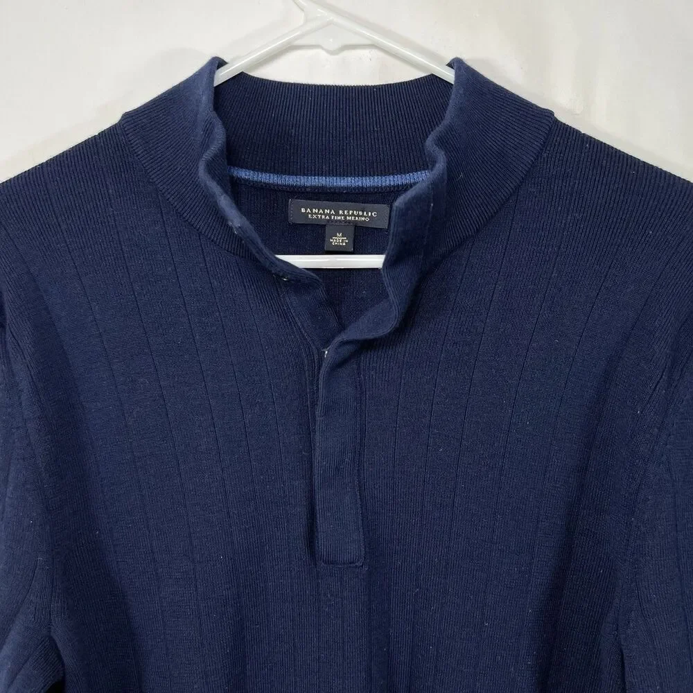 Banana Republic Extra Fine Merino Wool Sweater Mens Medium Navy 1/4 Snap Mock